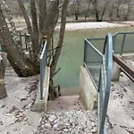 Prázdninový dům The Riverfront House