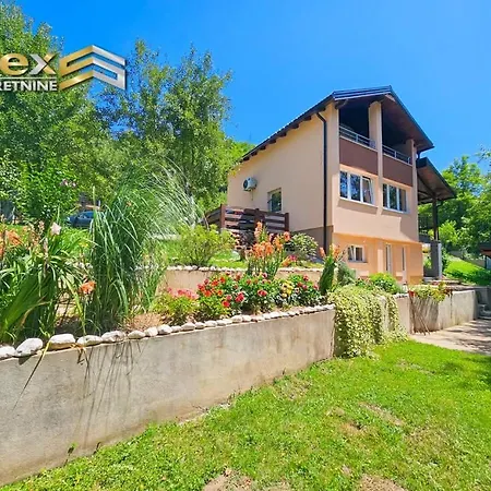 Holiday home The Riverfront House Sarajevo