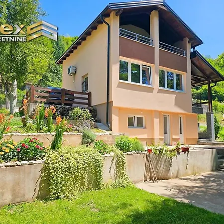 The Riverfront House *
