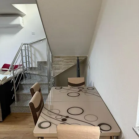 Semesterbostad The Riverfront House Sarajevo