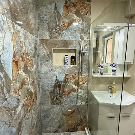 Дом отдыха The Riverfront House *